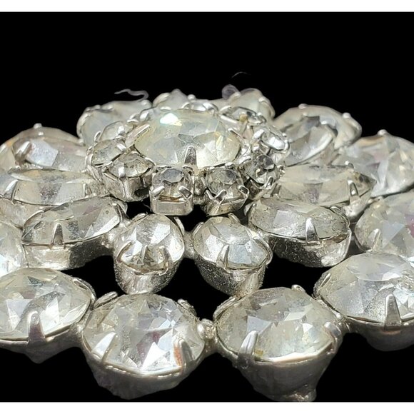 VTG WEISS Brooch Pin Clear Rhinestone Domed Layers Round Marquise Silver Tone - Picture 8 of 16